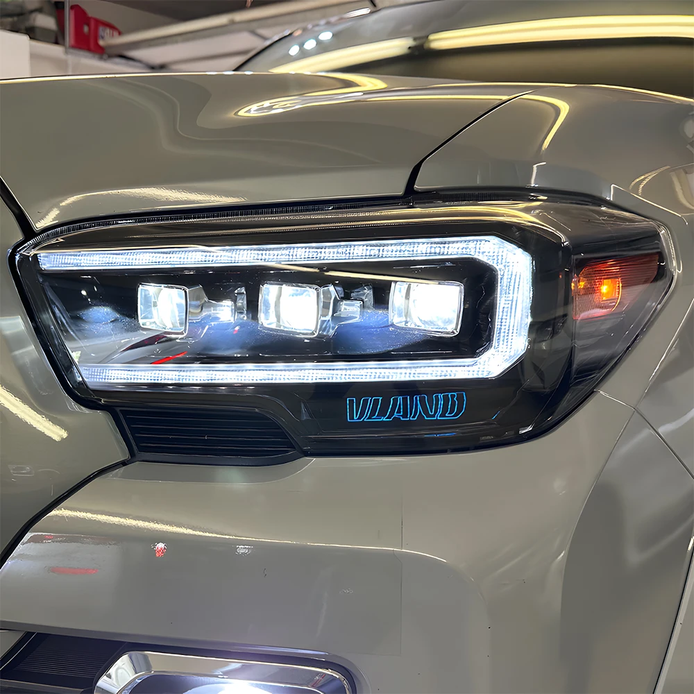 Car Front Lamps Assembly for Tacoma 2016-2019 Upgrade LED Auto Headlight Projector Three Lens Dynamic Turn Light Accessories