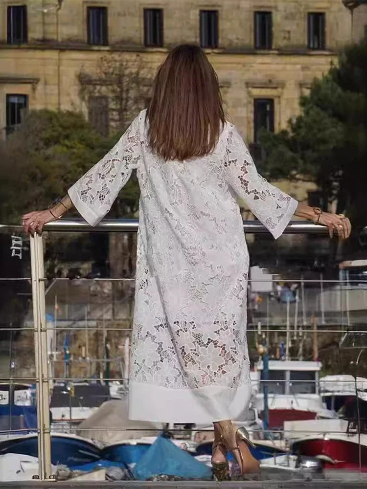 Biała Sukienka Koronkowa z Haftem Damska Wiosenna Seksowna Dekolt V Wycięcie Sukienka na Imprezę Nowa Boho Luźna Długa Sukienka Wakacyjna