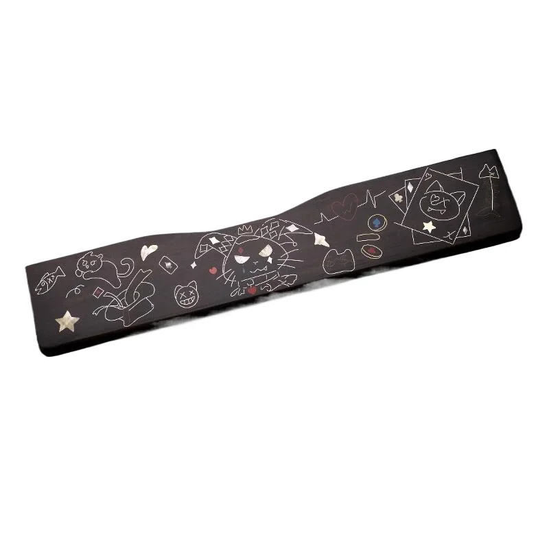 Inlaid silver clown e-sports hand rest for pompous keyboard