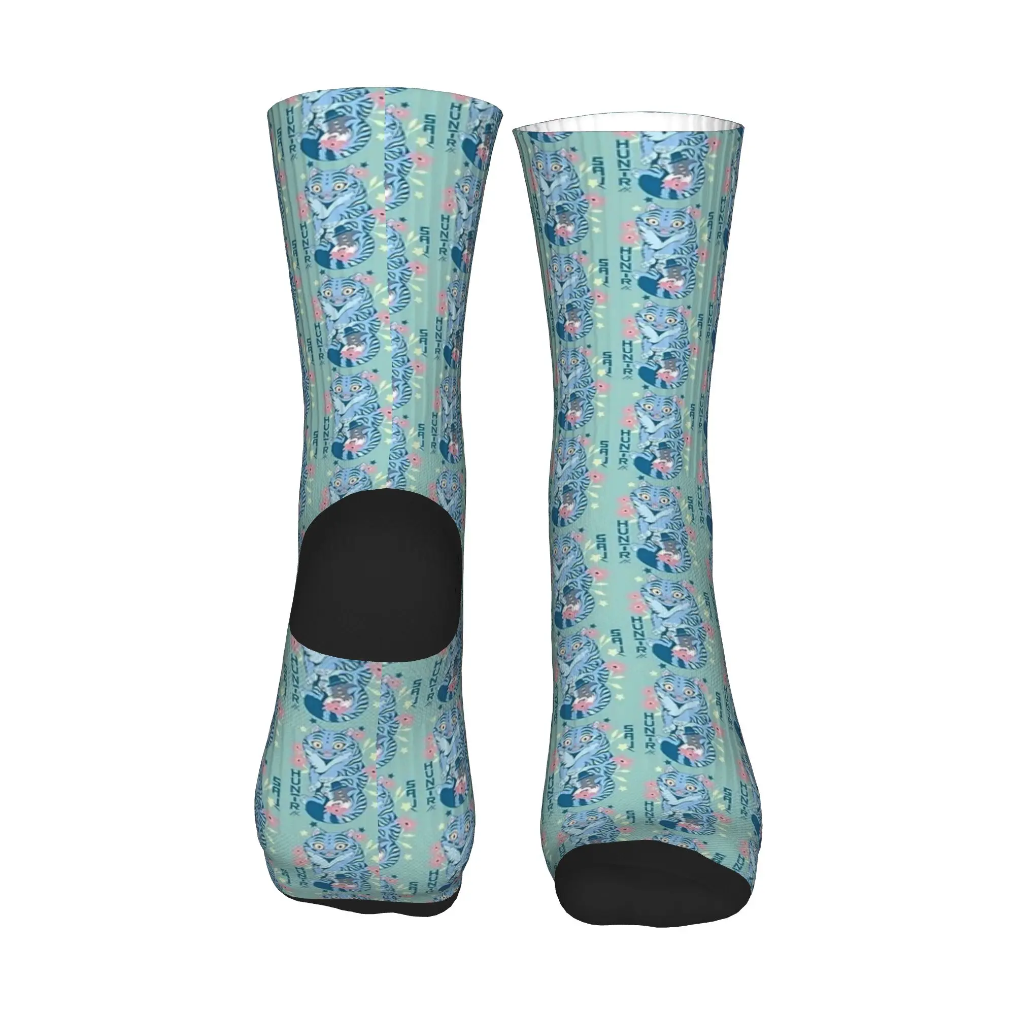 النساء الرجال الجوارب Kpop شيطان الصيادين النمر الأزرق مع قبعة والزهور جوارب الشتاء الجوارب الناعمة غير رسمية تصميم الجوارب في الهواء الطلق