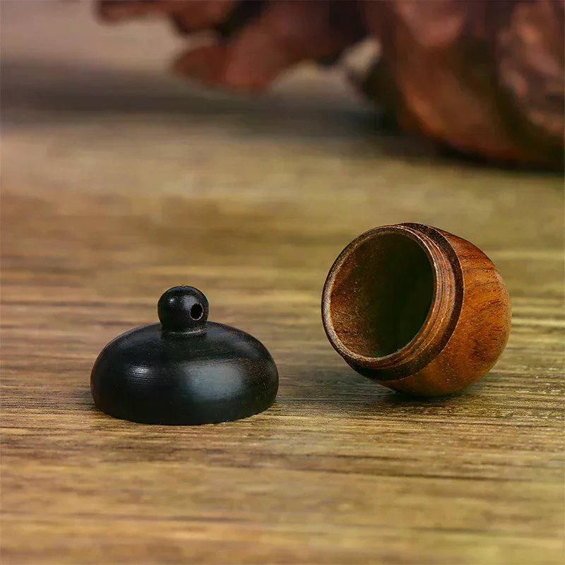 1pcs Mini Solid Wood Pill Case Portable Tablets Storage Sealed Can Acorn Shape Sandalwood Medicine Box Container Key Chain