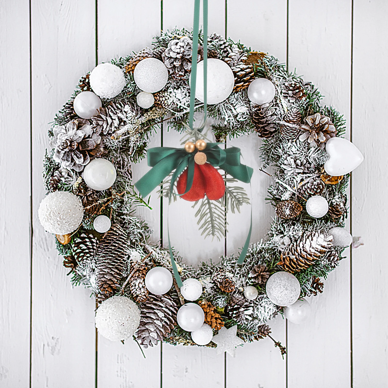 

3pcs Pine Needle Christmas Decoration Hanging Bell Car Crafts Pendant Gift Red Love Heart Xmas nament Holiday Party DIY Supplies