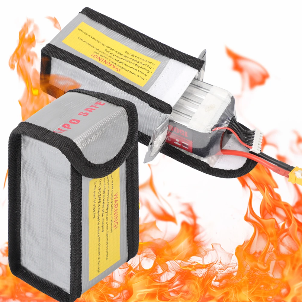 Kleine feuerfeste Aufbewahrungstasche. Die Haushalts-Aufbewahrungstasche kann zum Aufbewahren und Organisieren von Lithiumbatterien und Mobiltelefonbatterien verwendet werden