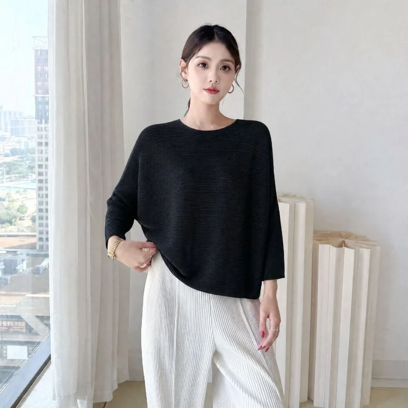 Miyake Simple Style Solid Color Pleated High Elastic T-shirt 2026 Autumn New Large Size Temperament Age-reducing Versatile Top