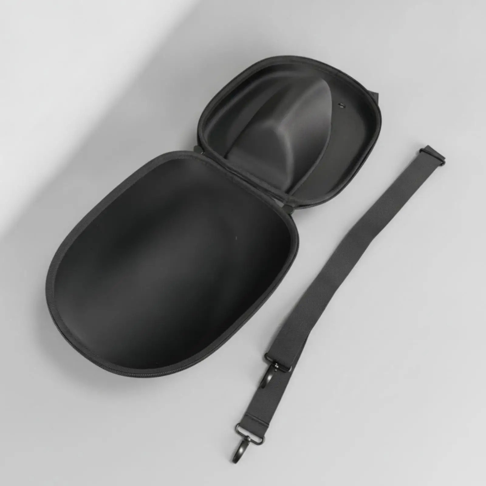 sports-equipment-case-baseball-mitt-storage-bag-rigid-outer-shell-portable-carrier-for-adult-glove-protection