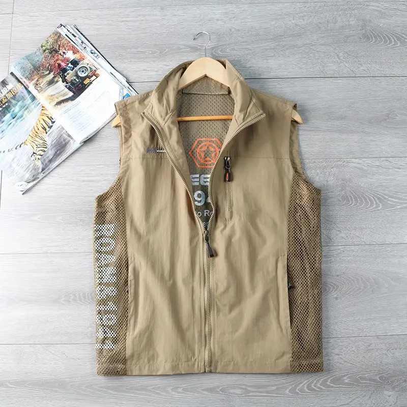 Autumn vintage outdoor multi-pocket cargo vest V-neck tactical riding vest for men handsome vest coat