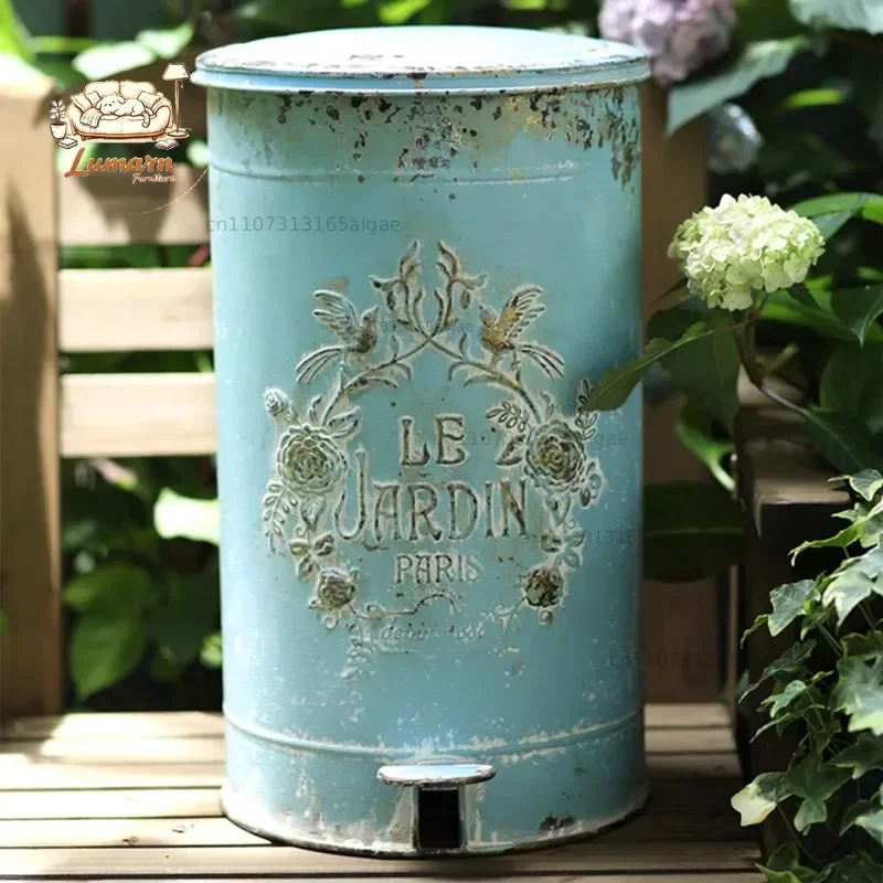 Garden Iron Trash Can with Foot Pedal Vintage Embossed Outdoor Waste Bin for Courtyard Rustic Garbage Can Yard Recycling Station