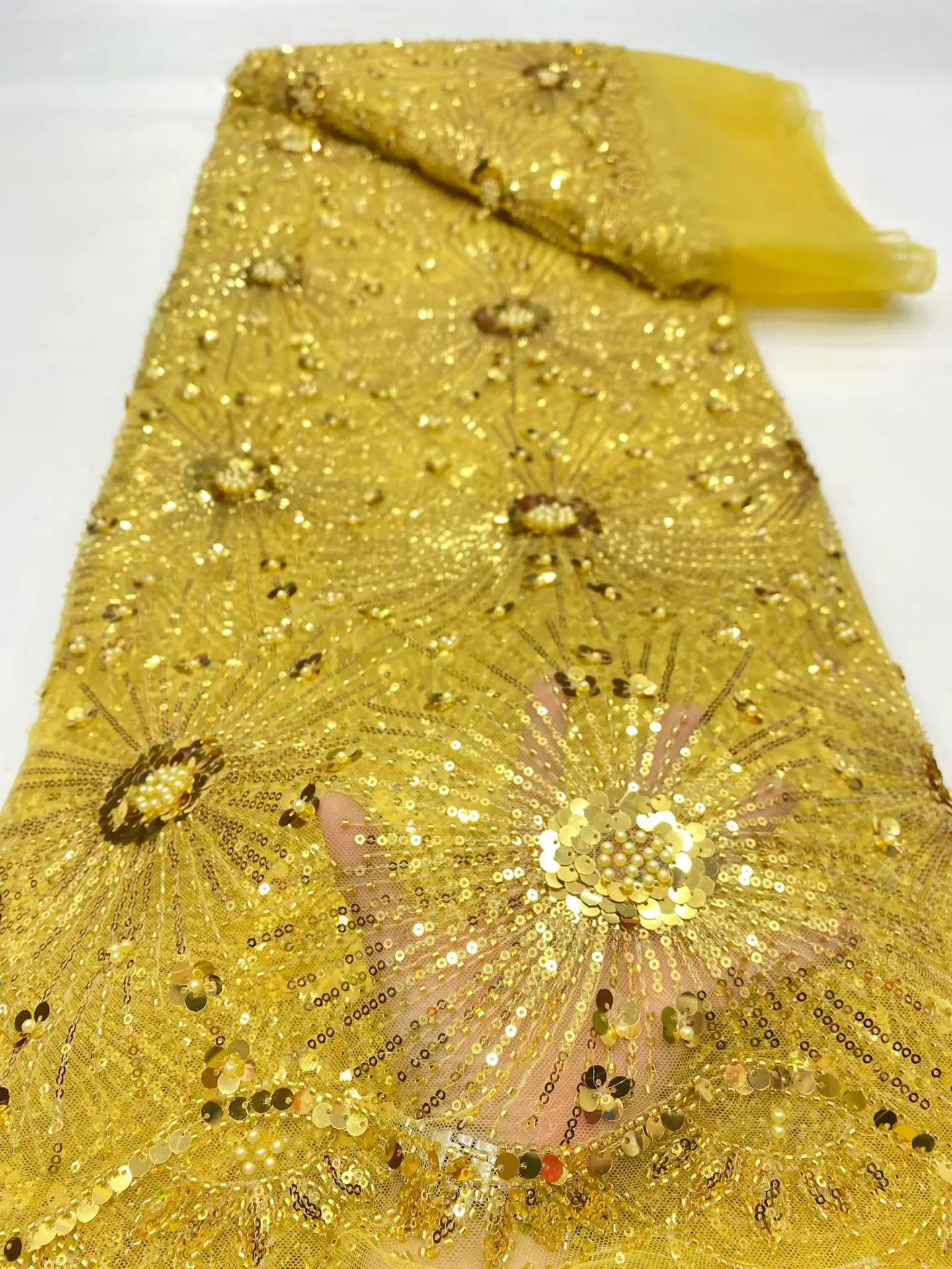 

Latest 2025 African Nigerian Guipure Embroidery Sequins High Quality for Sewing Dresses Tulle Lace Fabric 5Yards DP0486