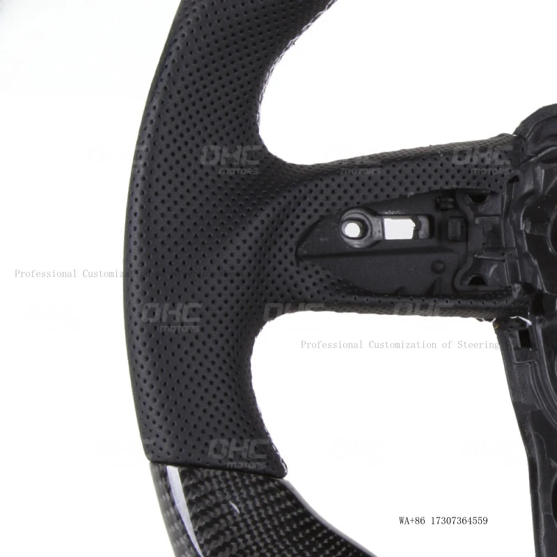 Suitable for Lamborghini Urus perforated leather carbon fiber high-end sports modified racing steering wheel