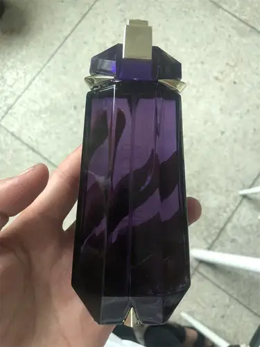 Imagen 2 del producto Perfume de mujer con encanto, atomizador de larga duración, Perfume Sexy de alta calidad para mujer, Perfume con fragancia Floral y frutas