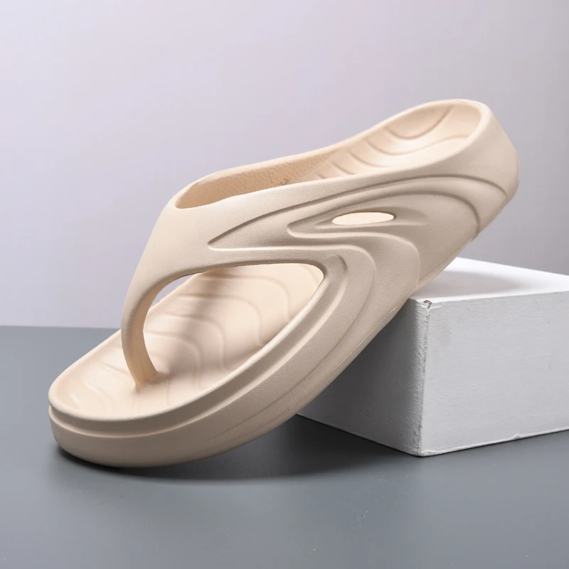 

HKDQ пляжные шлепанцы, мужские черные мужские тапочки из ЭВА, противоскользящая легкая мягкая обувь на платформе, удобные летние уличные сандалии