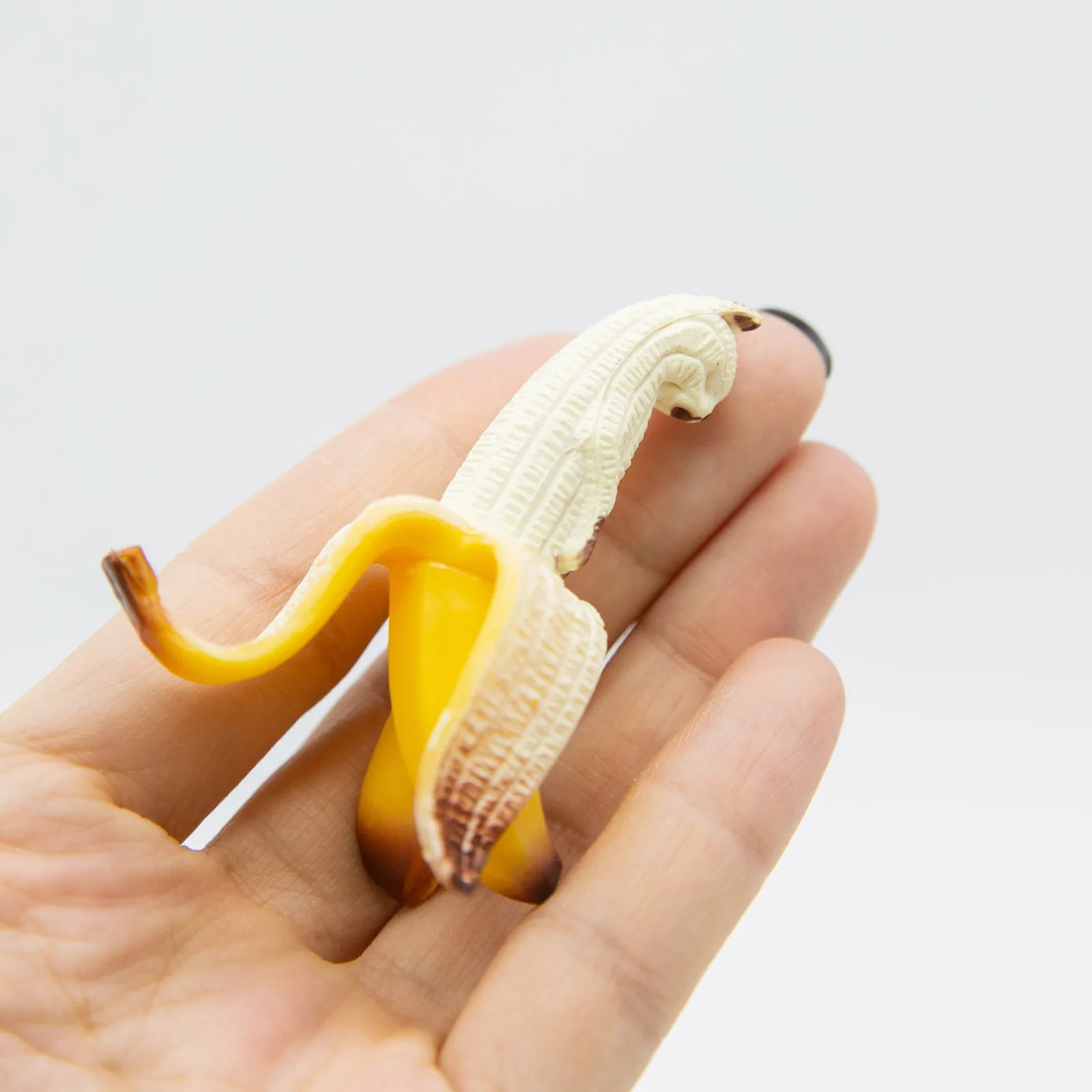 Gacha Capsule Toys Peeled Banana Cats Figures Creative Kitten Mini Model Table Ornaments Children Birthday Gifts