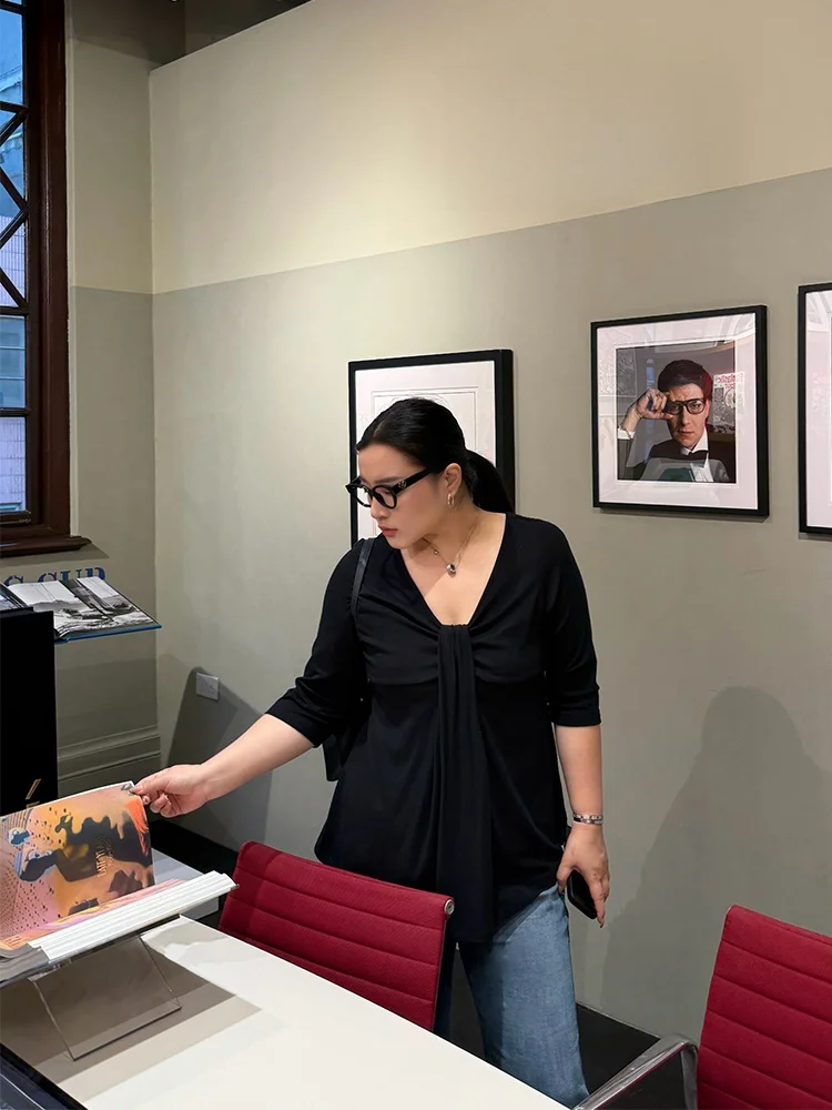 

Large Size Women's V-neck Short-sleeved T-shirt Bowed Hem Flared Slimming Effect Casual Style Spring Summer Fashion