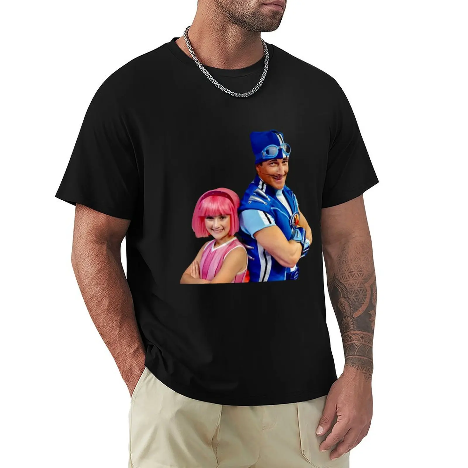 

LazyTown: Stephanie & Sportacus Duo Design T-Shirt Trend Art Print T-Shirt