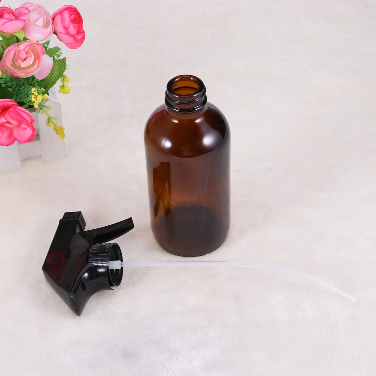 

Brown Glass Spray Bottles Empty 250ml Portable Refillable Trigger Sprayer for Essential Oils Aromatherapy Lotions