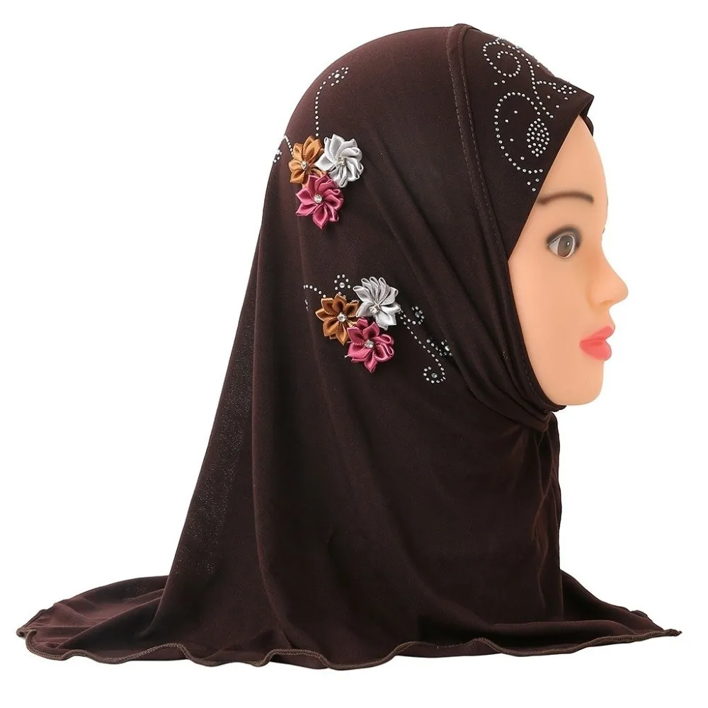 

Cute Flower Design Hijab Jersey Material Stretchable Girls Hijab Pull On Style Breathable Islamic Headscarf School
