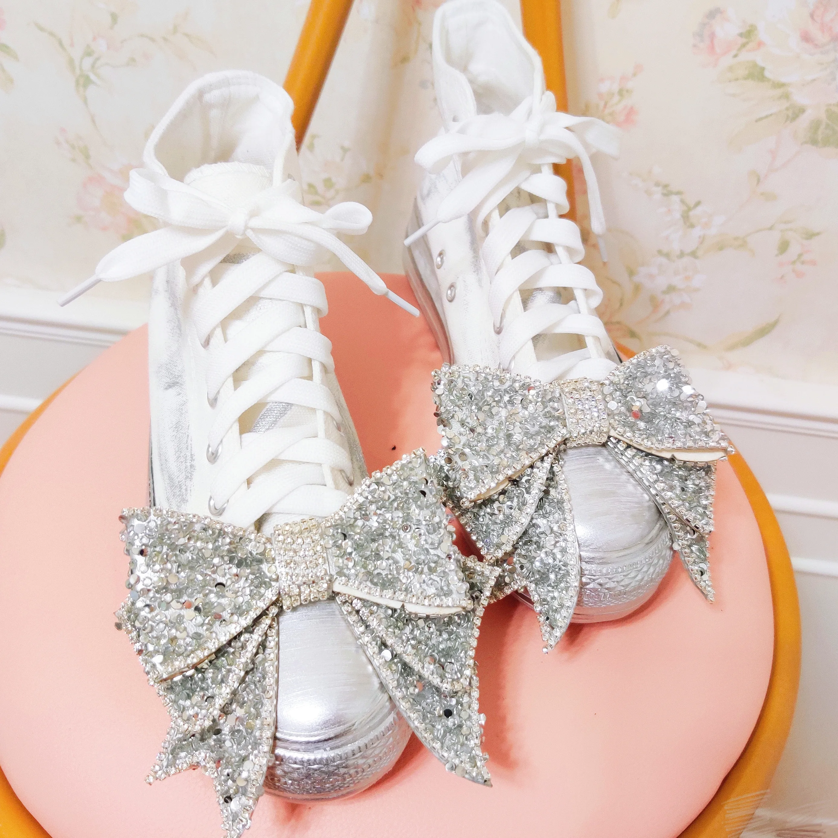 

New Style Women's Rhinestone Bow Tie Women's Shoes