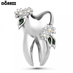 DCARZZ New Flower Tooth Brooch Pins Dental Medical Dentist Doctor Nurse Lapel Coat Badge Decoration Jewelry Gift
