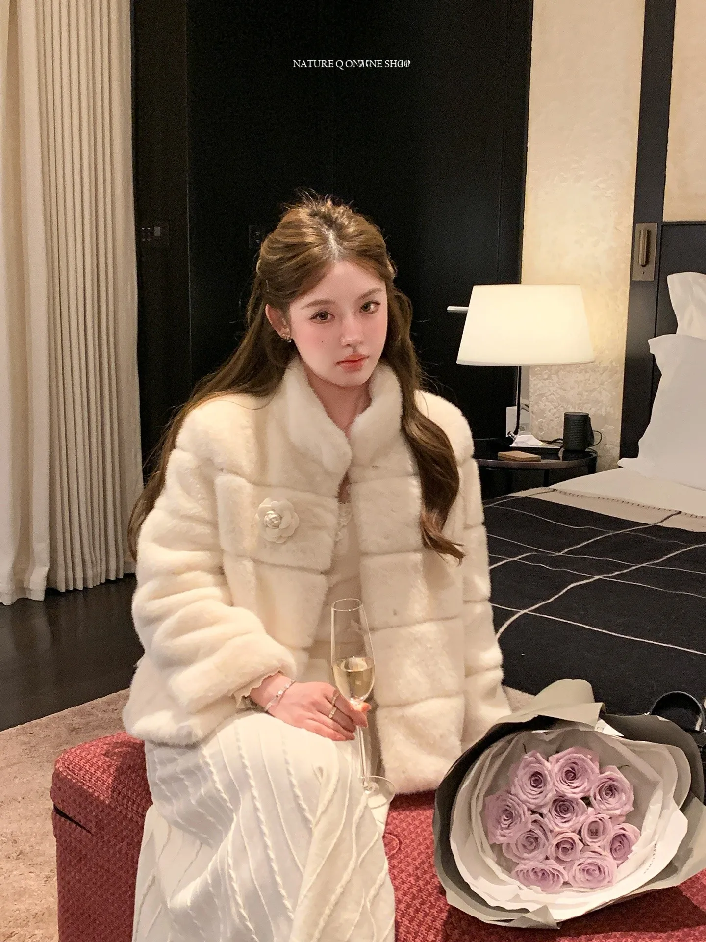 

Ele ort Faux Fur Jaet Women's Winter Warm Thiened Outerwear Yang Xiaolian Luxury Simplici Pure Color Straight Cut