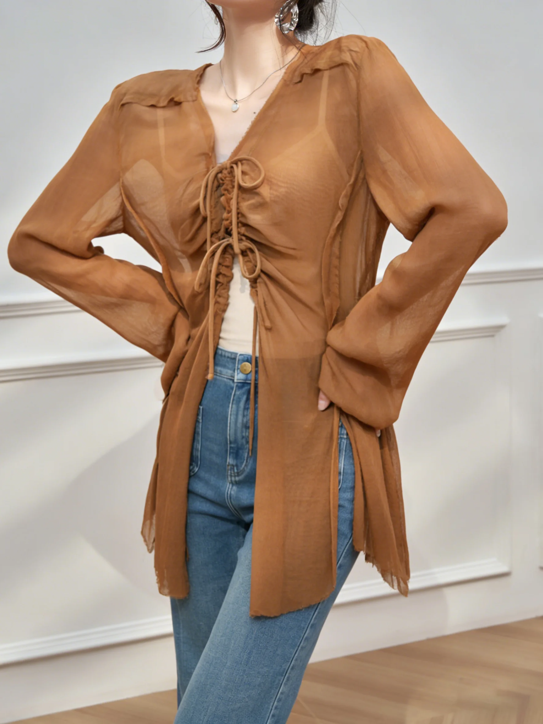 

Женская рубашка Browny Coffee с V-образным вырезом, рукавами-колокол и завязками, летняя, с защитой от солнца, в повседневном стиле, из смесового полиэстера