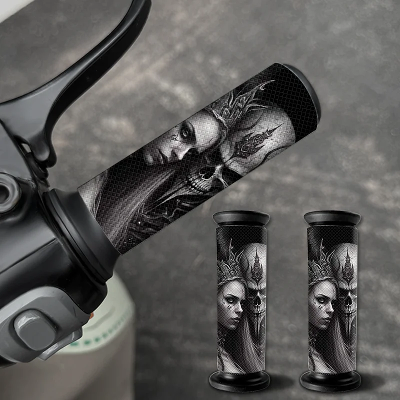 2Pcs/set Gothic Skull Couple Vinyl Stickers, Waterproof Durable Decals for Motorcycle Scooter Handle Grip Ornament