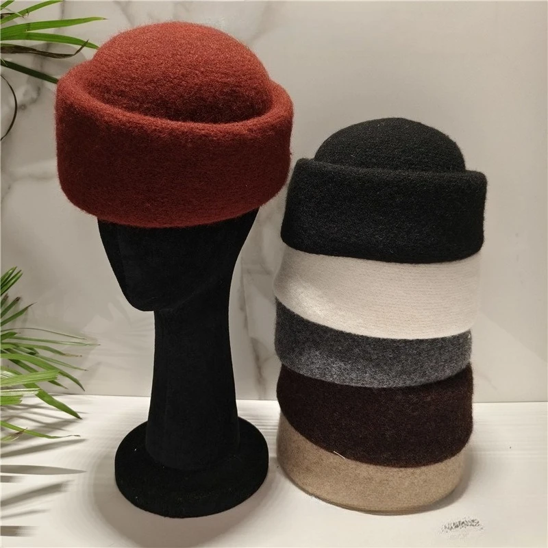Nordic Vintage Knitted Beret Hat Jacquard Air Hostess Cap Fashion Women Versatile Runway Styling Autumn Winter Medicine Box Hat