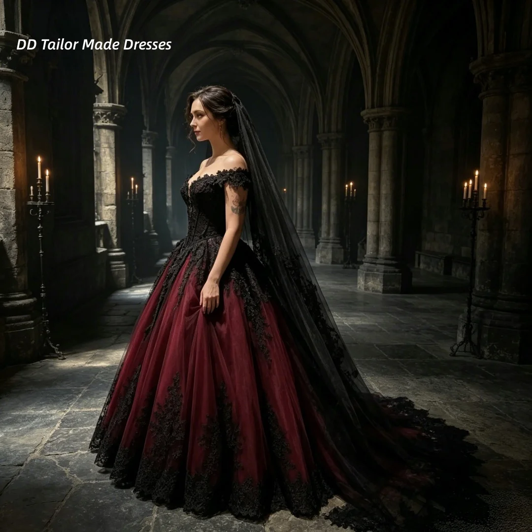 Burgundy Ombre Gothic Wedding Dress Off Shoulder Sweetheart Black Lace Appliques Tulle Long Train Vintage Bridal Gown Customized