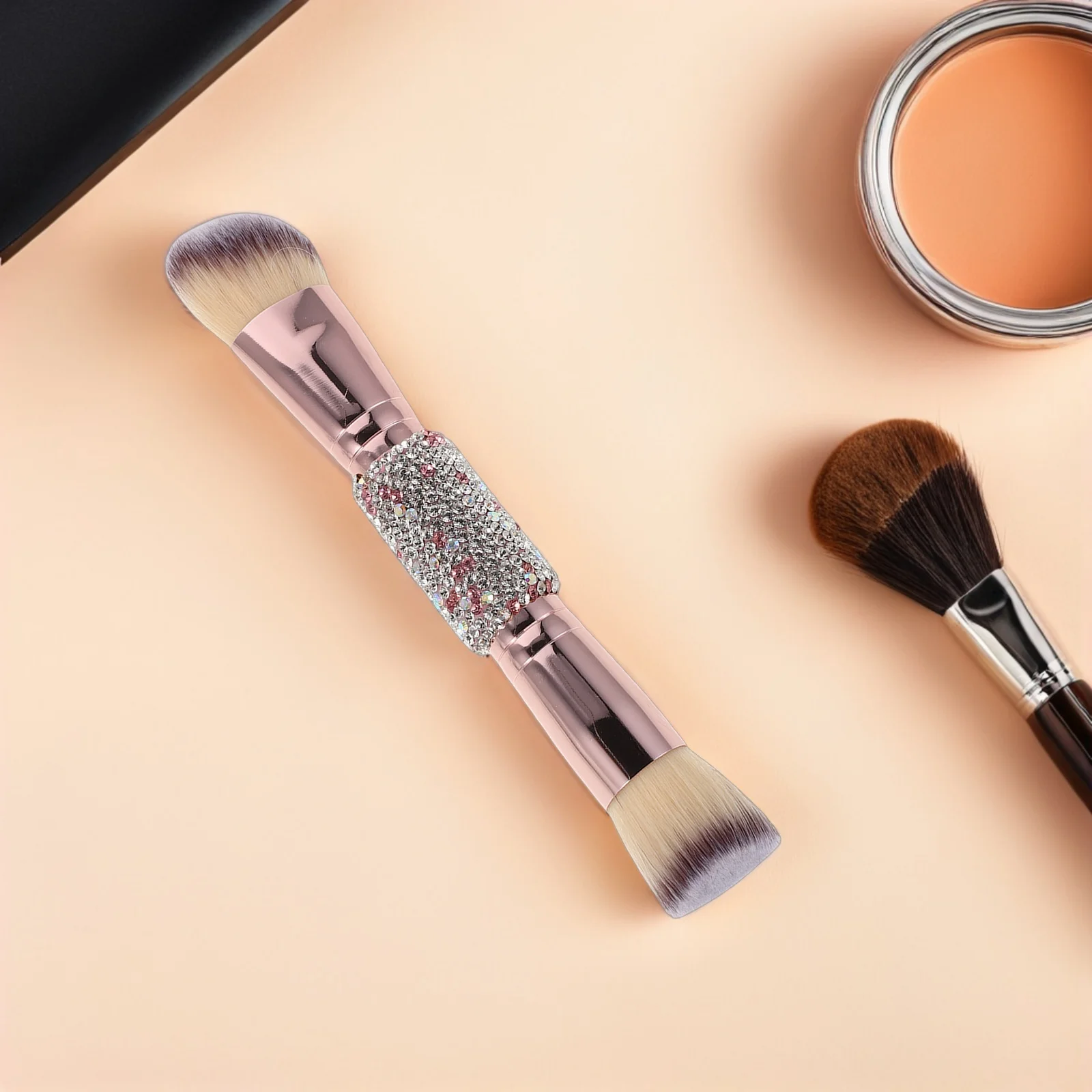 

Dual-Ended Makeup Brush Rhinestone Handle Soft Bristles for Foundation Blush Powder Tools Makeup Brushes Contour