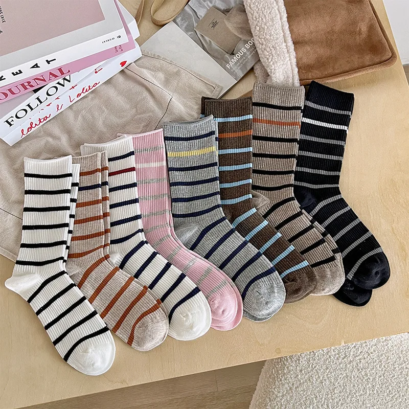 Nowe jesienno-zimowe skarpetki damskie do połowy łydki, bawełniane, w paski, z koronką i w kropki, wysoka jakość, 2025