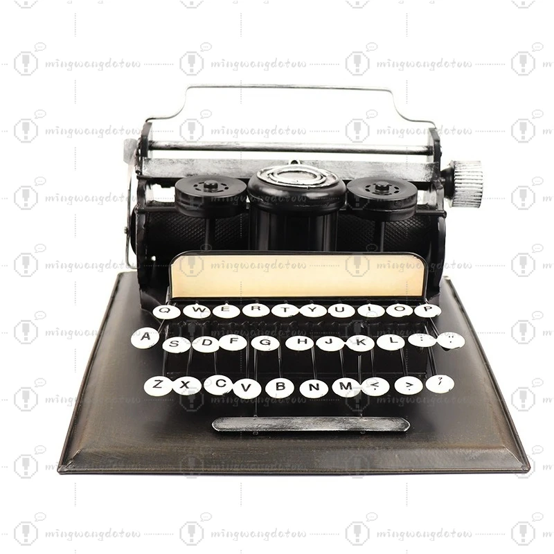 

Retro old typewriter model crafts old objects window cabinets collection ornaments creative shooting props decoration