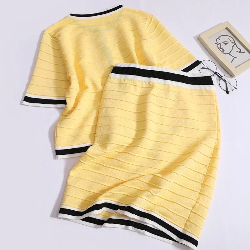 Women Summer Fashion Knit Set Contrast Color Metal Buckle Short Sleeved Cardigan Tops+Sexy Slim High Waist Elastic Bodycon Skirt