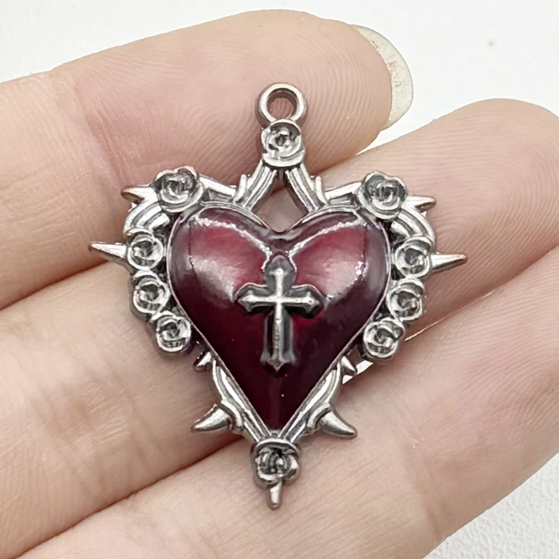 5p جديد ريترو الظلام نمط شخصية شوكة روز الصليب قلادة ملحق بندقية اللون سحر القرط سحر