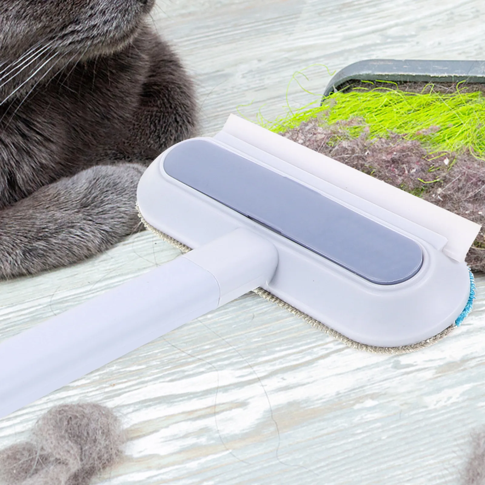 

Pet Hair Remover Brush Reusable for Dog Cat Furniture Carpet Bed Clothes Efficient Cleaning Tool for Home and Car Interior