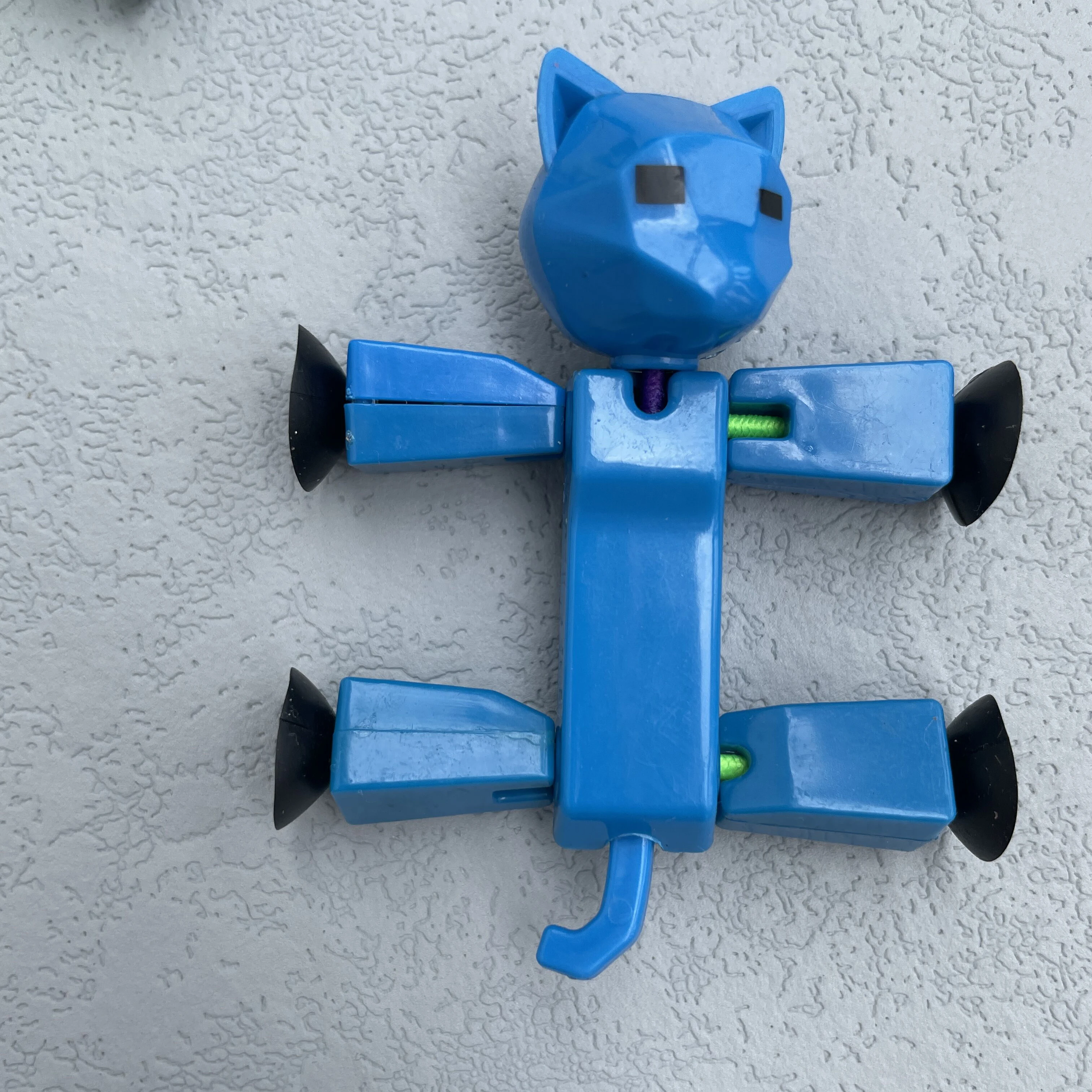 3 szt. 8cm lepkie figurki figurka robota z plastikową figurka zwierzęcia Stikbot