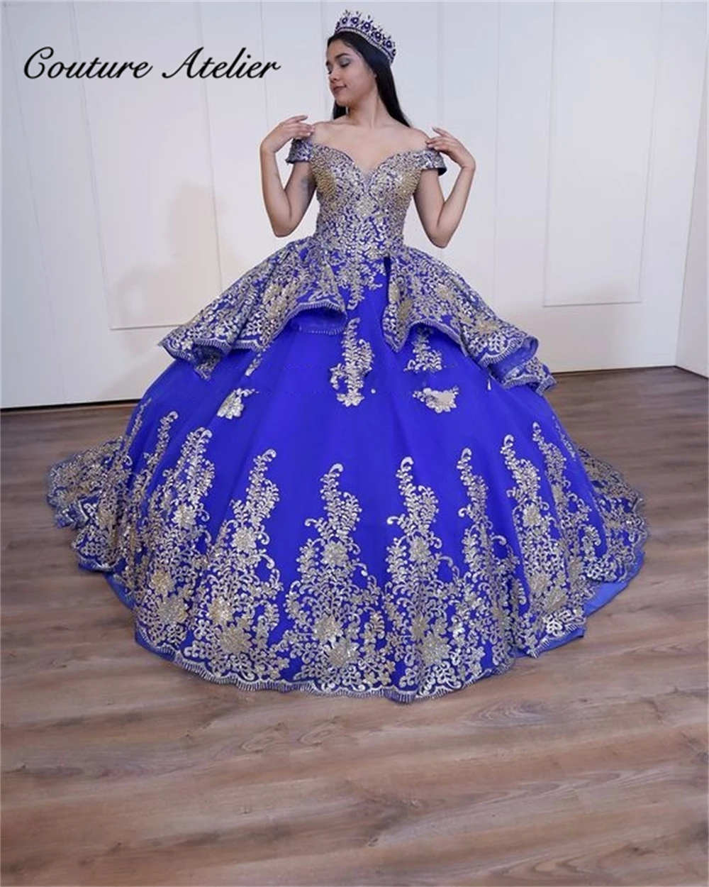 

Ruffels Gold Appliques Beaded Royal Blue Quinceanera Dresses Ball Gown Princess Dress Off The Shoulder bestidos de 15 quinceañer