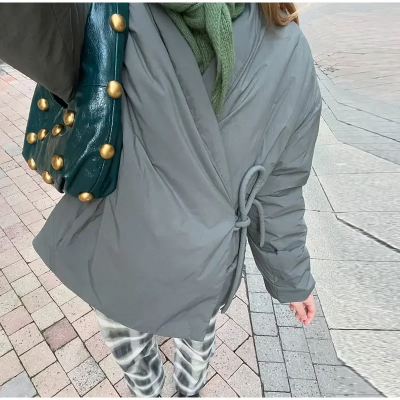 ファッションカジュアルグレーレースアップコート女性用コットンVネック高級ポケット付き厚手ジャケット女性用ストリートオールマッチアウタートップ2025秋