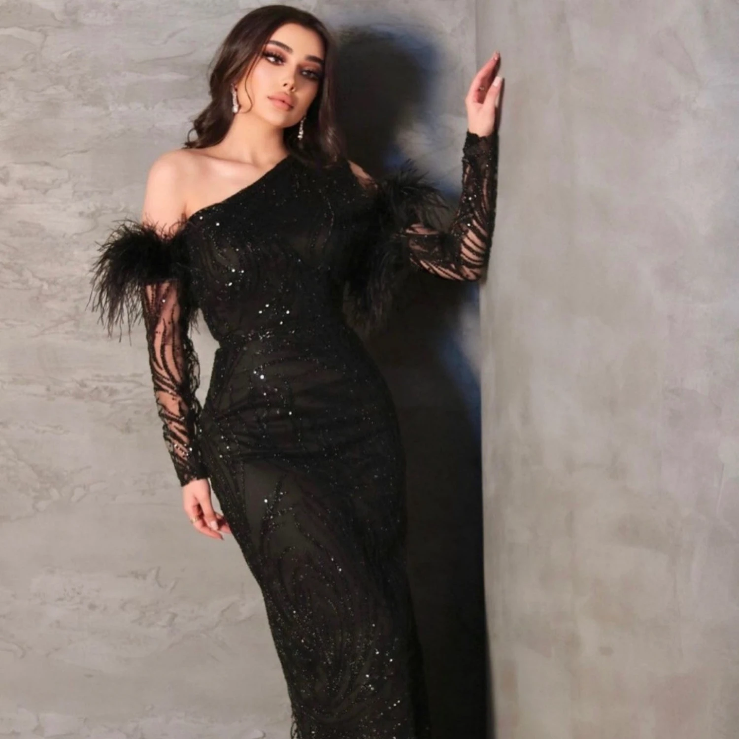 Lucy Evening Dress Feather Decoration Luxurious Black Eid Al-fitr Shiny Bead-embroidered Fabric Mermaid Long Dresses Ball Gowns