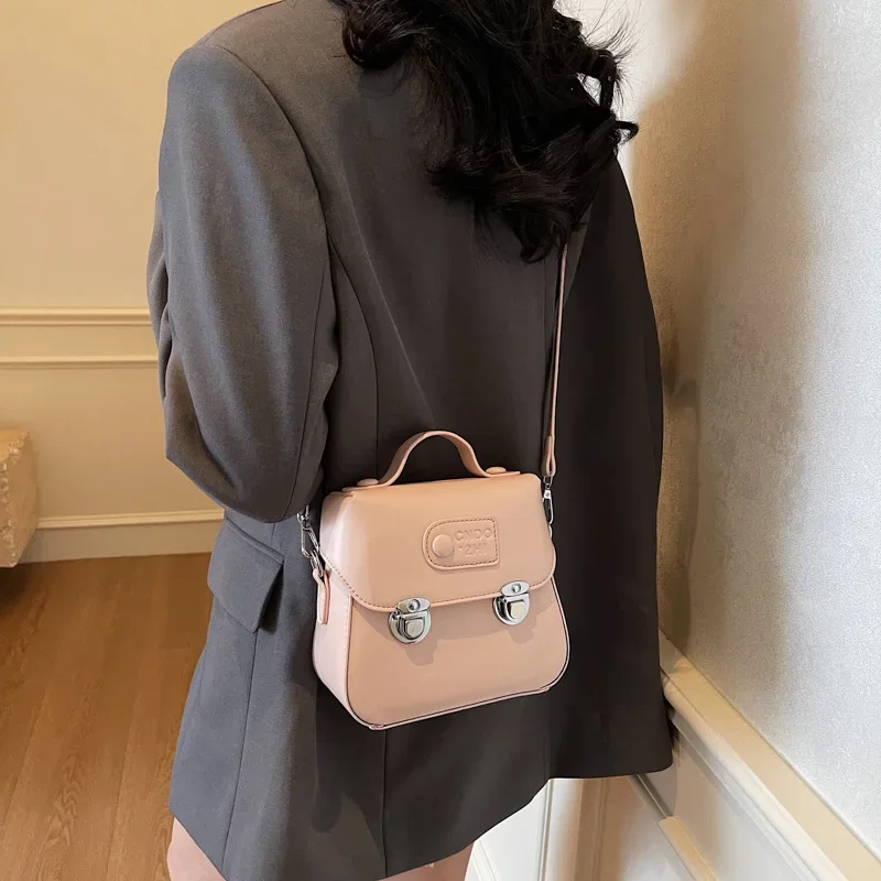 

2025 Новый стиль, модная стильная универсальная повседневная простая высококачественная сумка через плечо