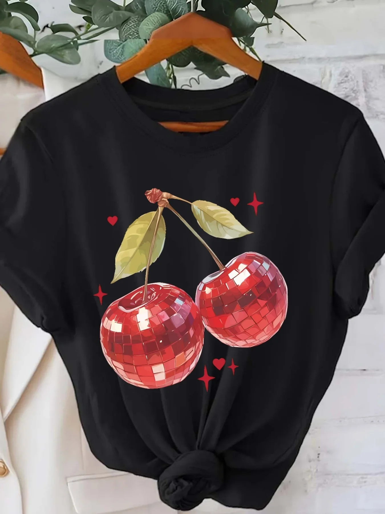 

Camiseta con gráfico de cereza para mujer diseño de corazón de cereza roja brillante manga informal cuello redondo para