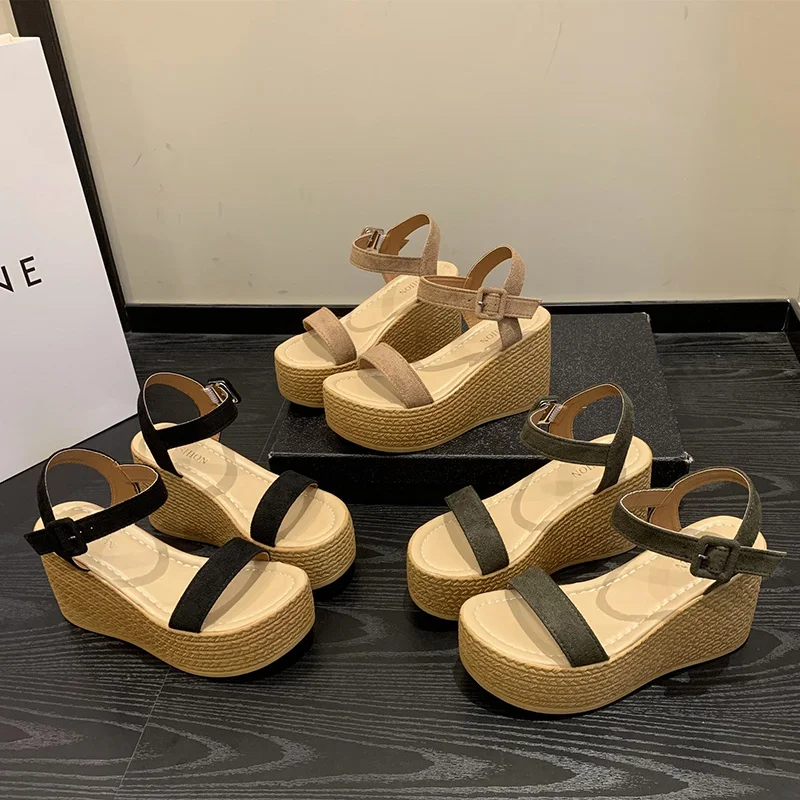 New Summer Style Fashionable Comfortable Wear-resistant Platform Wedge Platform Sandals Platform Solid Color Suede Women