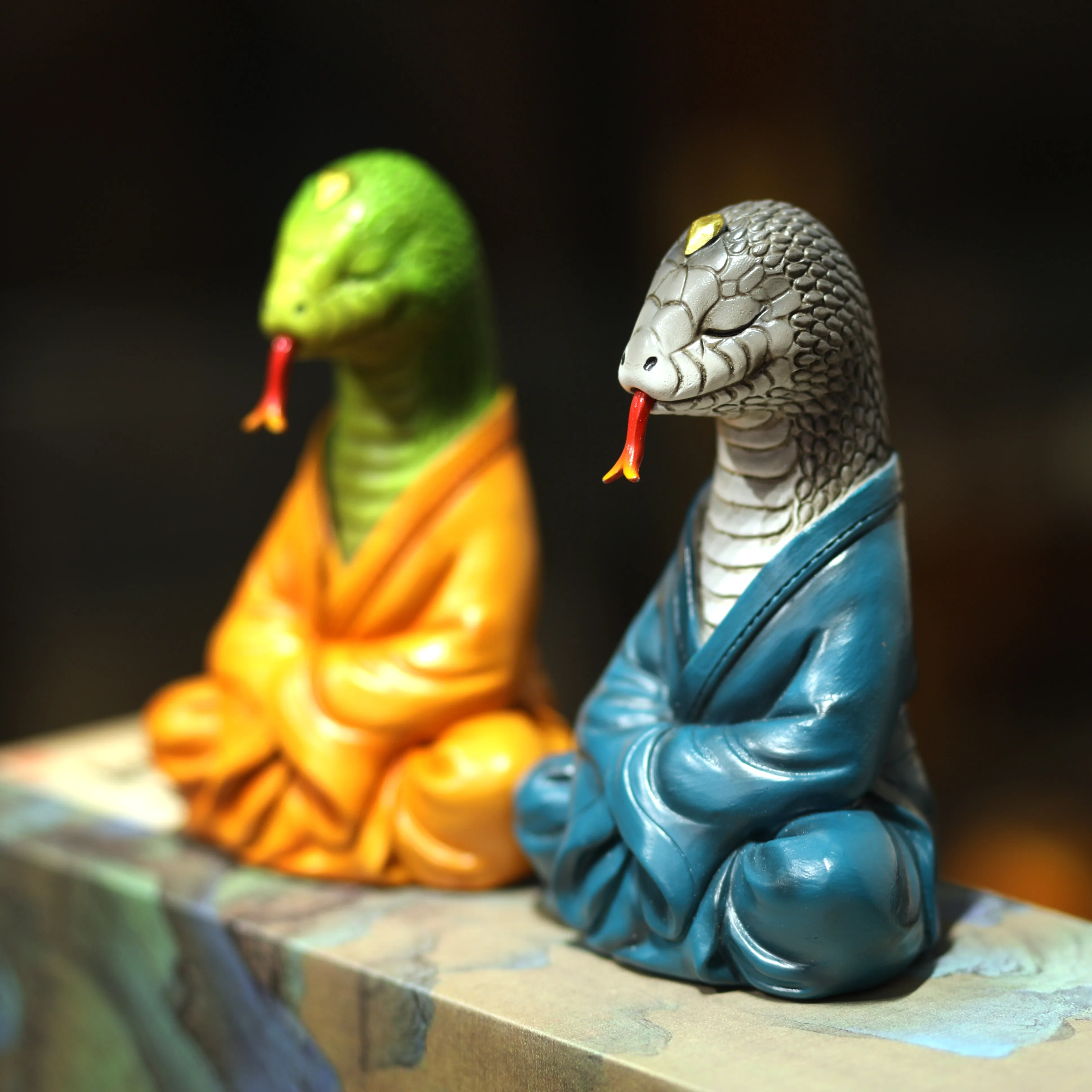 

Antique ornaments simulation Year of the Snake mascot desktop decoration lucky resin handicrafts car