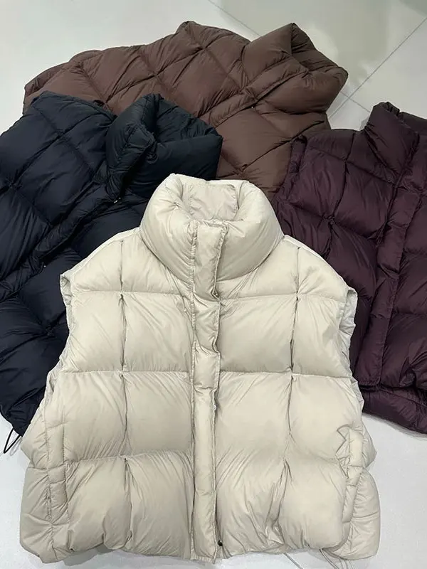 Winter Thickened Short Casual Duck down Vest Women's Fashionable Warm Stand Collar Jacket Zipper Closure  Color