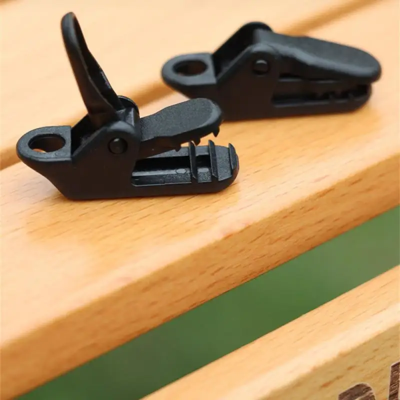 Grampo do crocodilo para a barraca exterior, o anti-vento e os grampos fixos do encerado para acampar, 4pcs