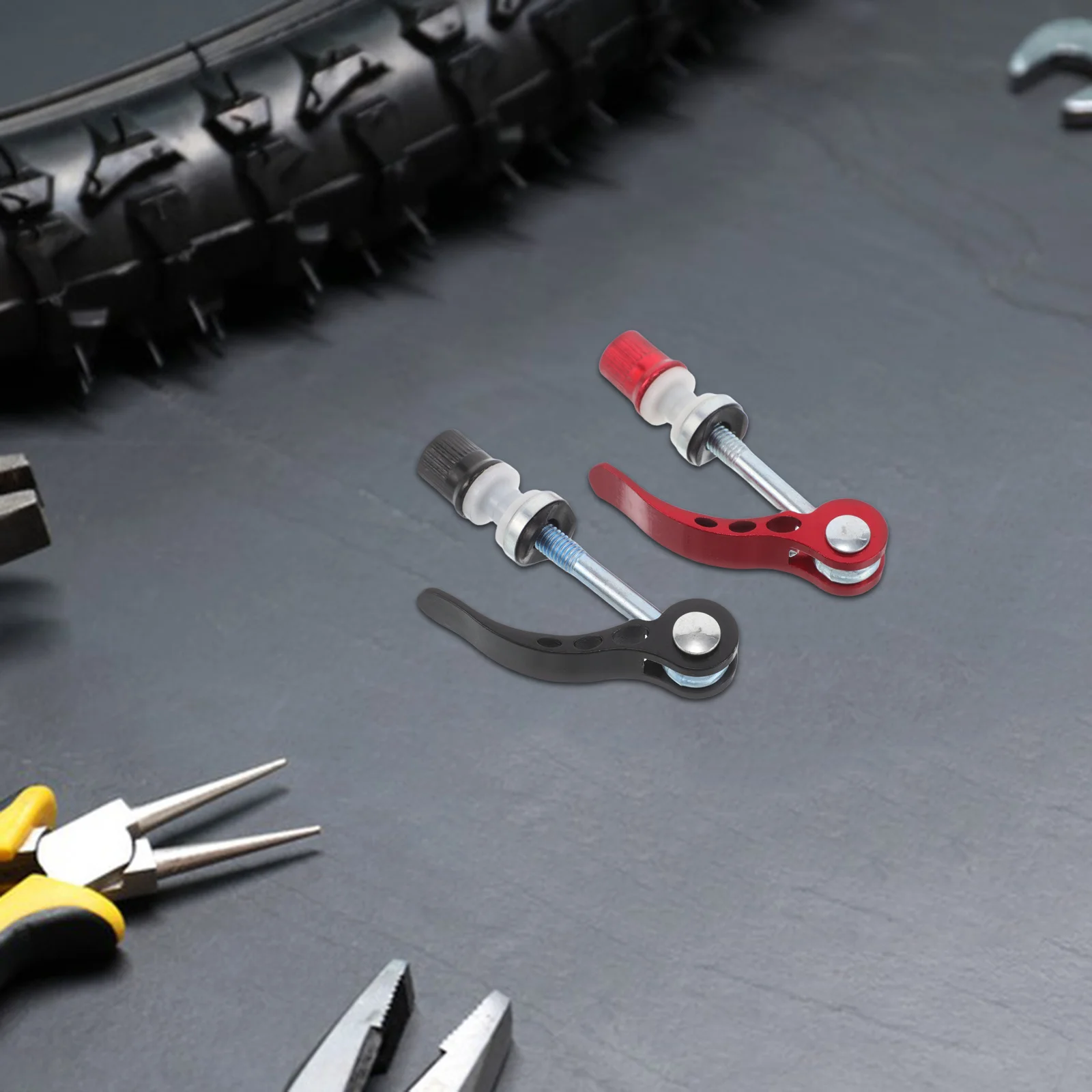 

4Pcs Adjustable Seatpost Quick Release Clamp Robust Aluminum Alloy for Secure Bike Saddle Fixation in Various Riding Scenarios