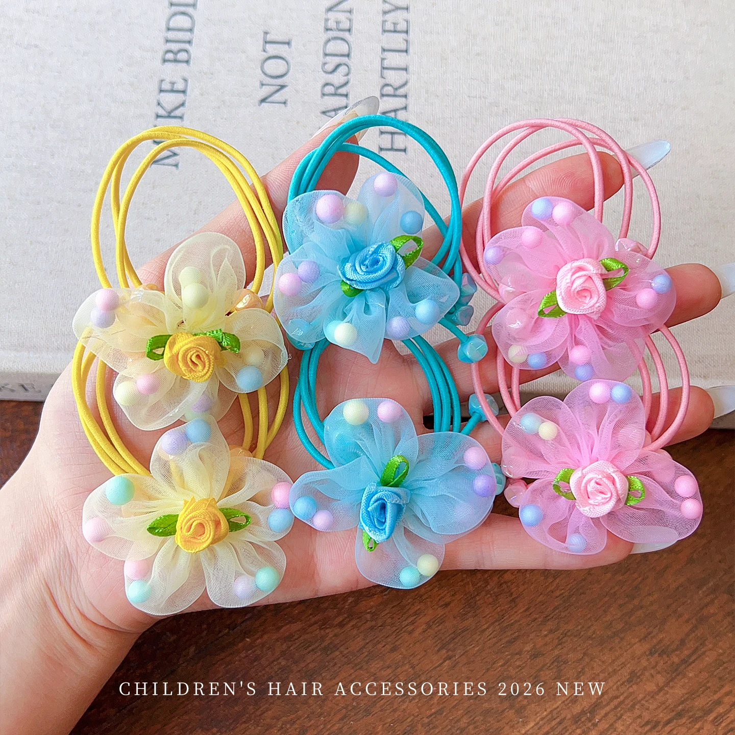 2026 Neue Süße Makronen-Farbige Blumen-Haargummis für Mädchen und Frauen Organza-Tüll-Stoff Rosen-Elastikband Accessoires – Detail 4