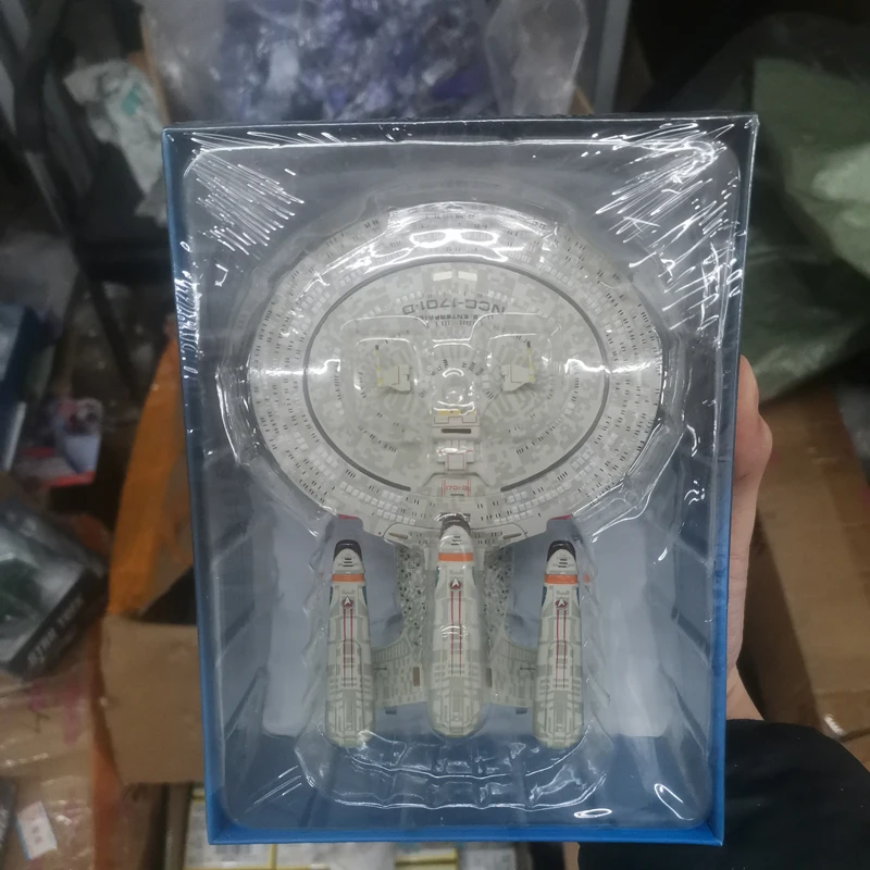 Star Treks Voyager Airship nave espacial de aleación, colección de modelos de adornos de serie clásica, juguetes originales, regalo para niños