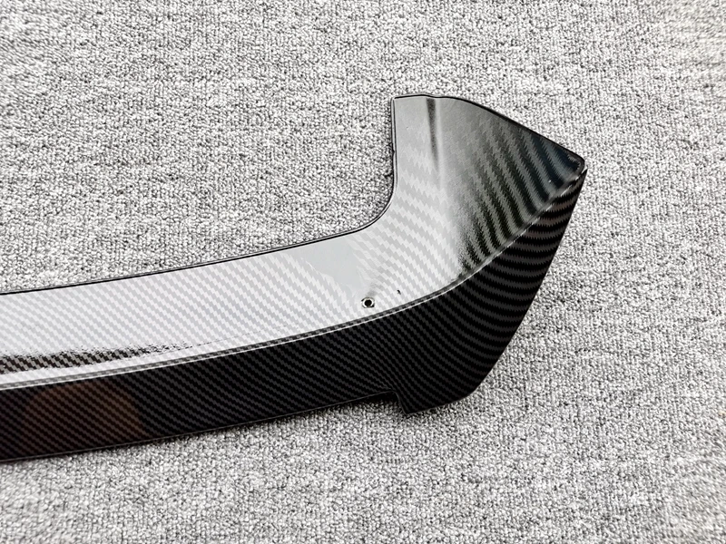 Für BMW 1er Serie E87 E81 F20 F21 116i 120i 118i M135i Spoiler 2005 bis 2019 Hochwertiger Carbon-Faser-Farbiger ABS Dachspoiler – Detail 7