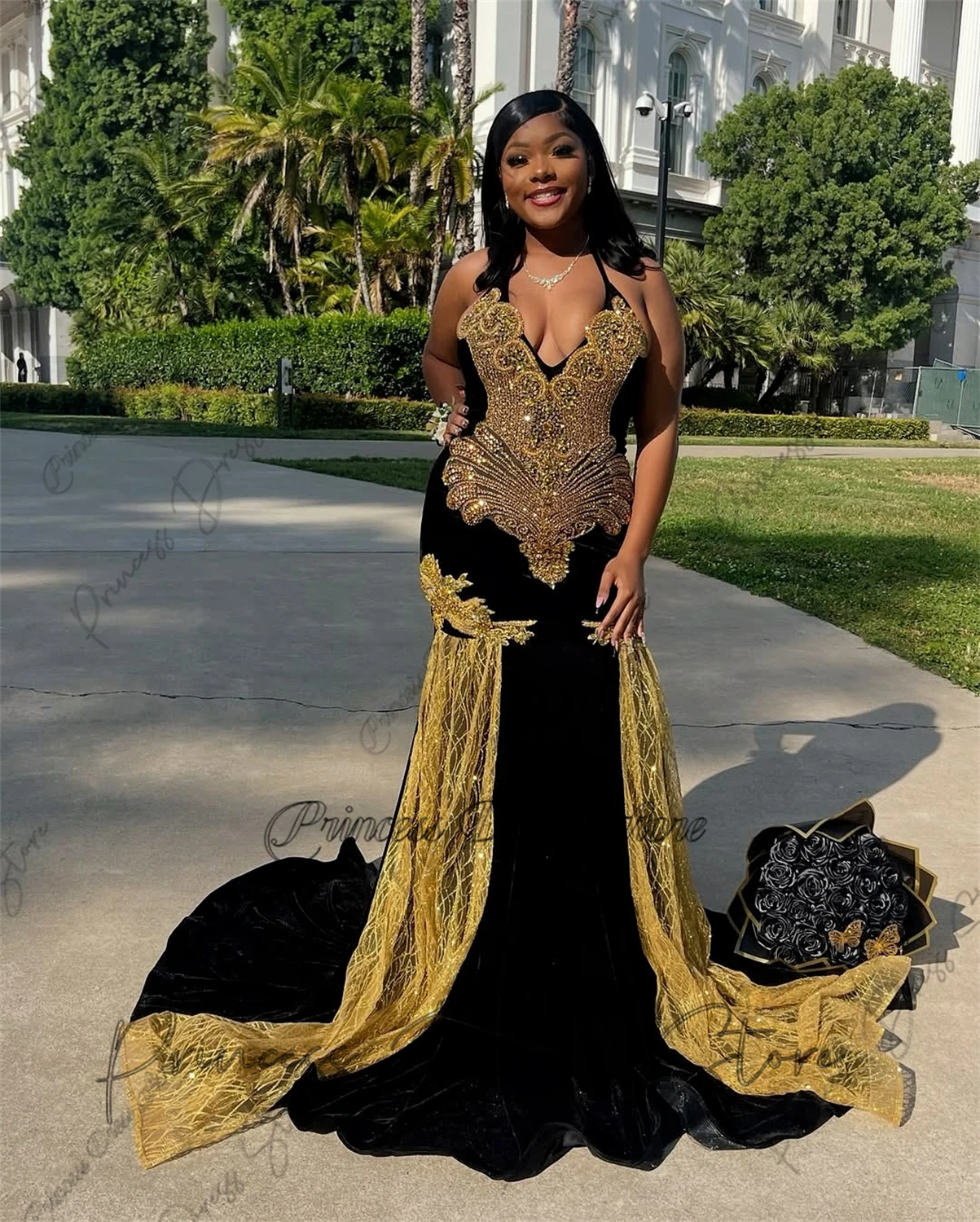 

Shiny Sequins Prom Dress For Black Girl Customized Diamond Crystal Evening Birthday Party Gown Sexy Court Train Robe De Soiree