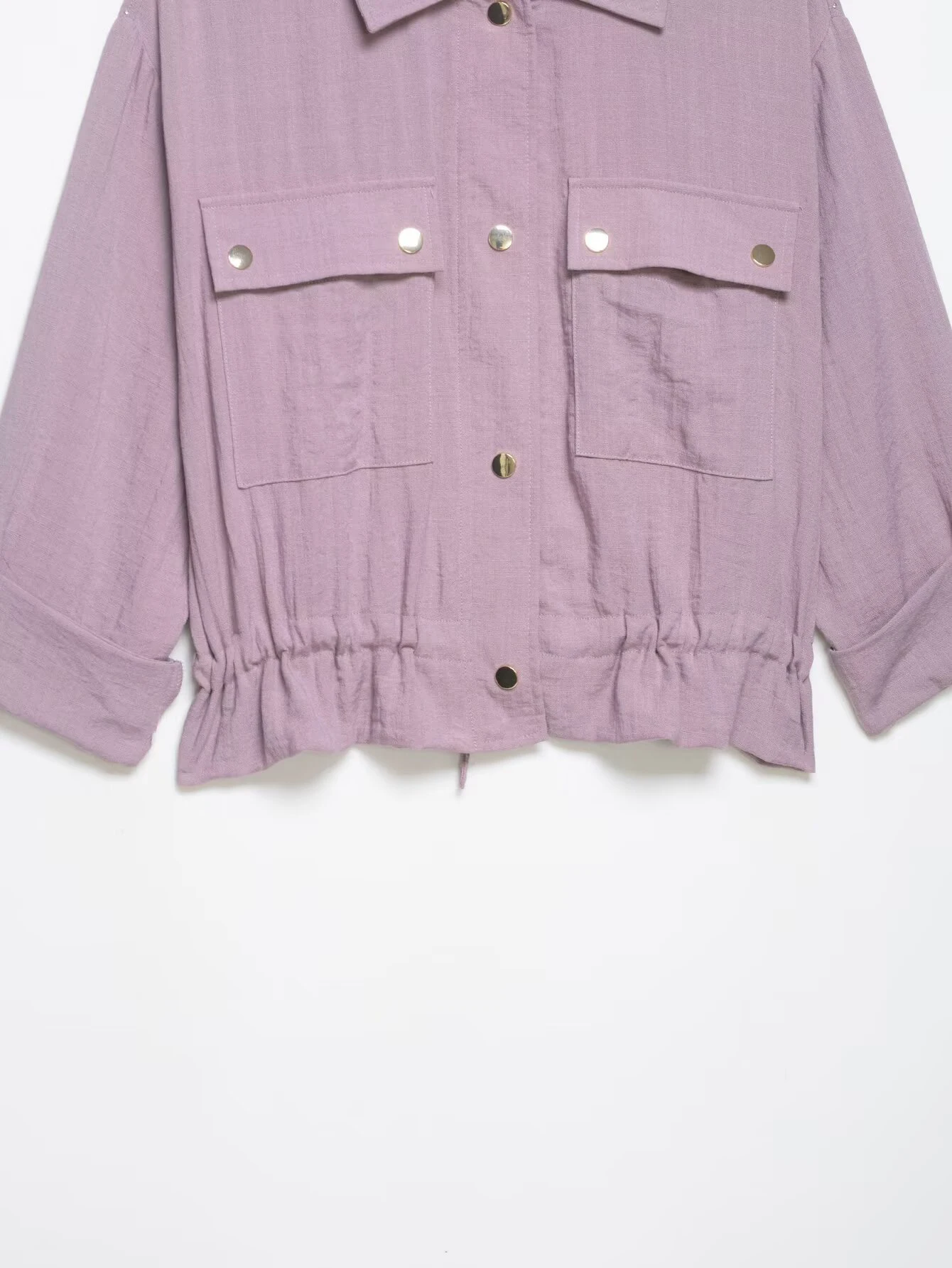 Europäischer und amerikanischer Stil Damenbekleidung Neu 2026 Modische Vielseitige Einfarbige Kurze Jacke mit Revers und Aufrollbaren Ärmeln – Detail 6
