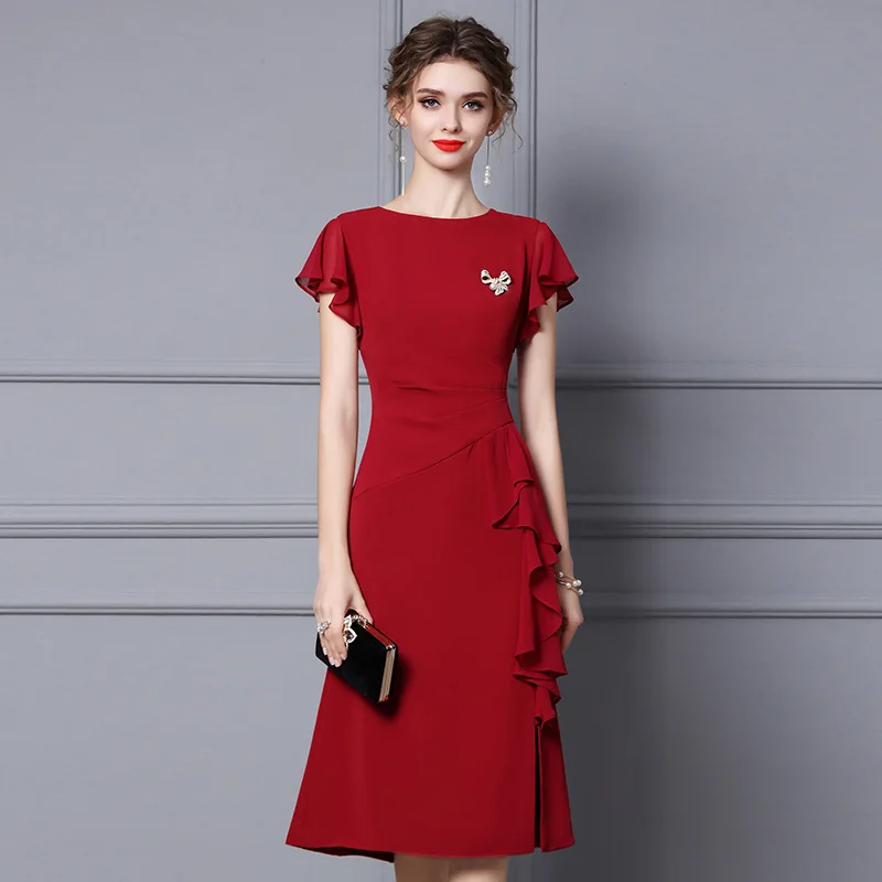 Elegant Round-Necked Evening Dress with Brooch Wine Red Dresses Lotus Leaf Sleeve Long Waist Summer 2024